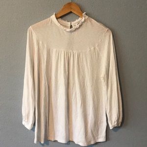 EUC White Amour Vert Top